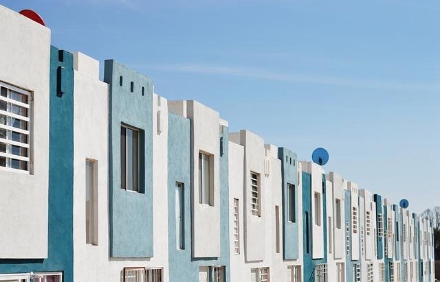 Opciones de vivienda adaptada y servicios de atención a domicilio